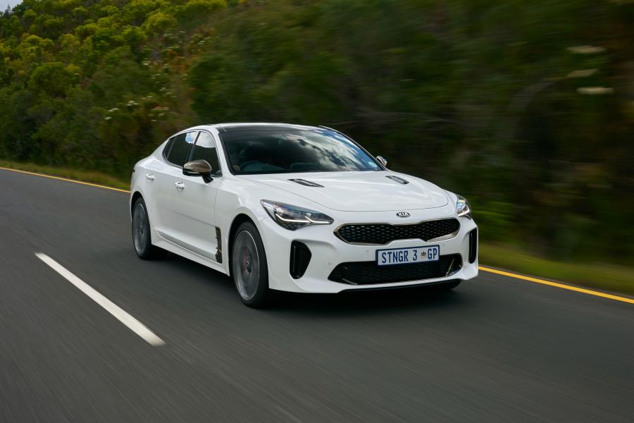  Kia Stinger GT 2018 года  (ZA) (фото 32 из 40)